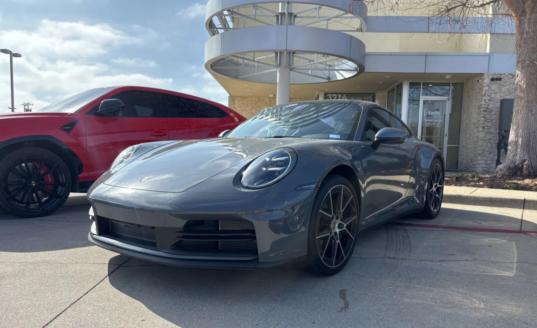 Original lot photo of a car